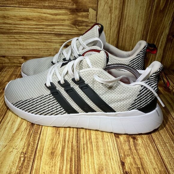 Men's adidas Quester Flow, Size 10.5 US - Color Cloud White/Core Black/Raw White - Picture 4 of 7